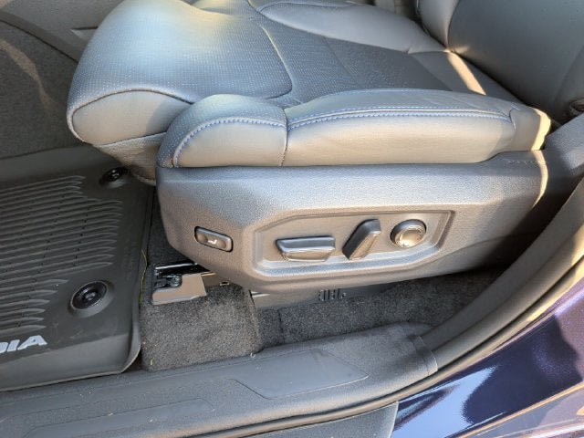 New 2026 Toyota Sequoia Platinum AWD/4WD image 11