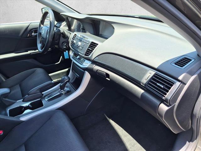 Used 2015 Honda Accord Sport image 20