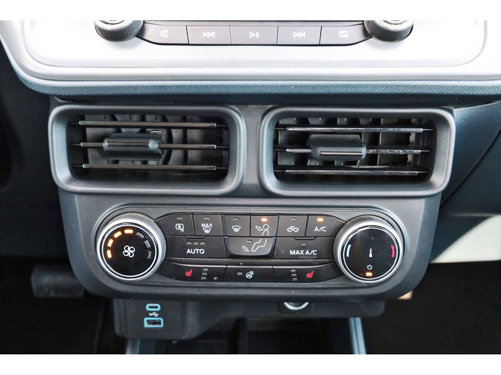 Used 2024 Ford Maverick XLT w/ XLT Luxury Package image 24