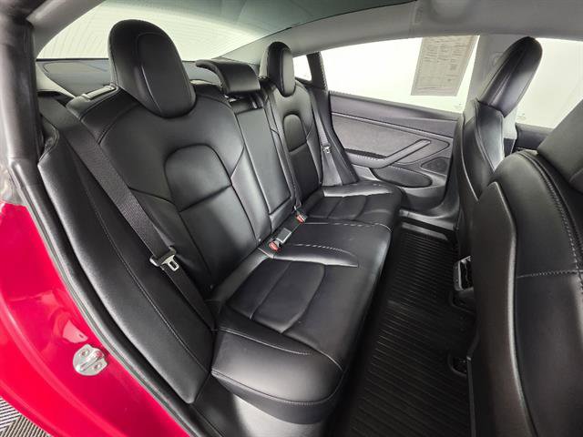Used 2020 Tesla Model 3 Long Range image 15