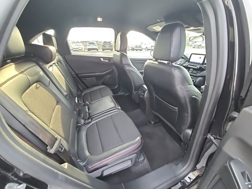 Used 2025 Ford Escape ST-Line FWD image 28