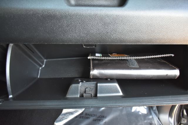 Used 2015 RAM 1500 Express AWD/4WD image 37