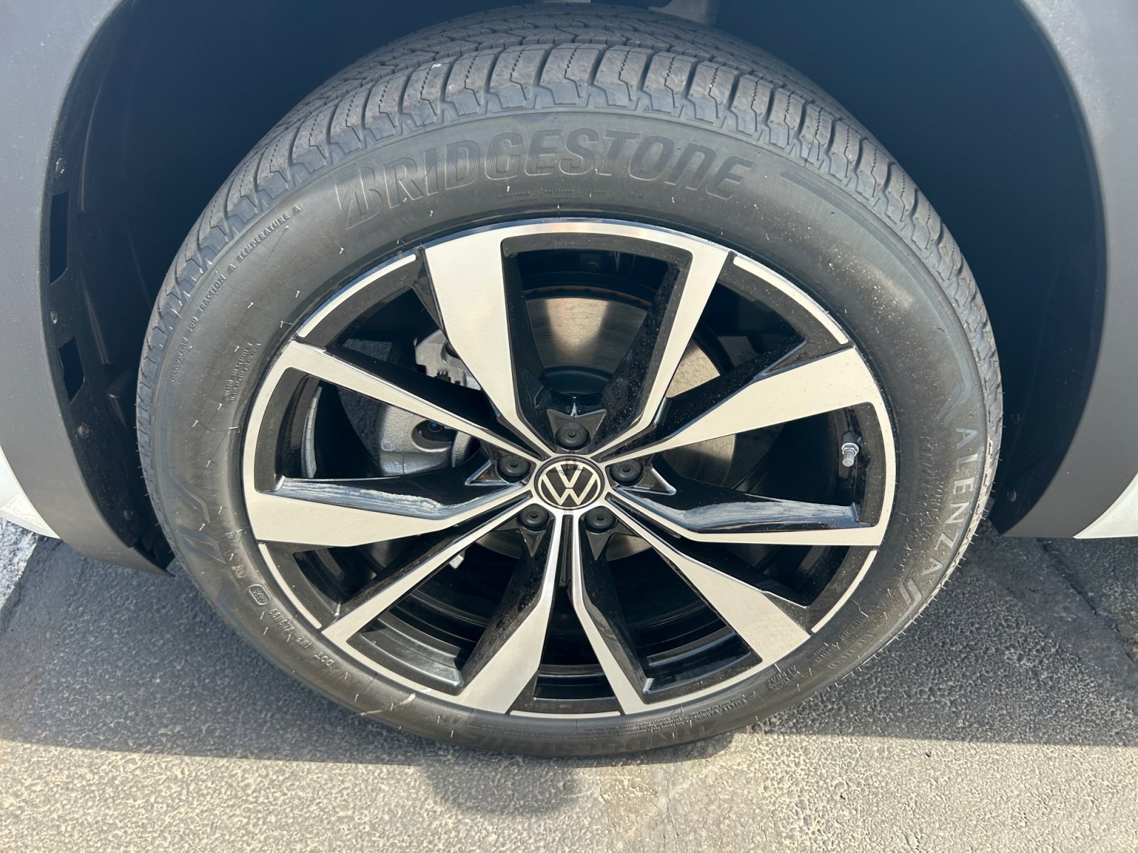 New 2026 Volkswagen Atlas SEL Premium R-Line AWD/4WD image 25
