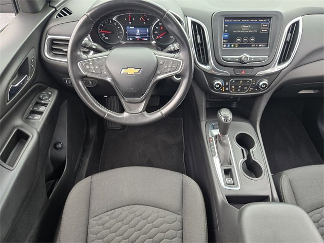 Used 2021 Chevrolet Equinox LT w/ Driver Convenience Package image 12