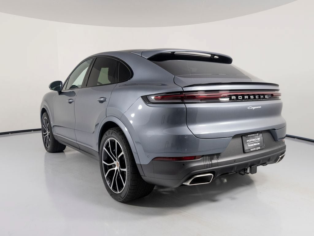 New 2026 Porsche Cayenne Coupe AWD/4WD image 9
