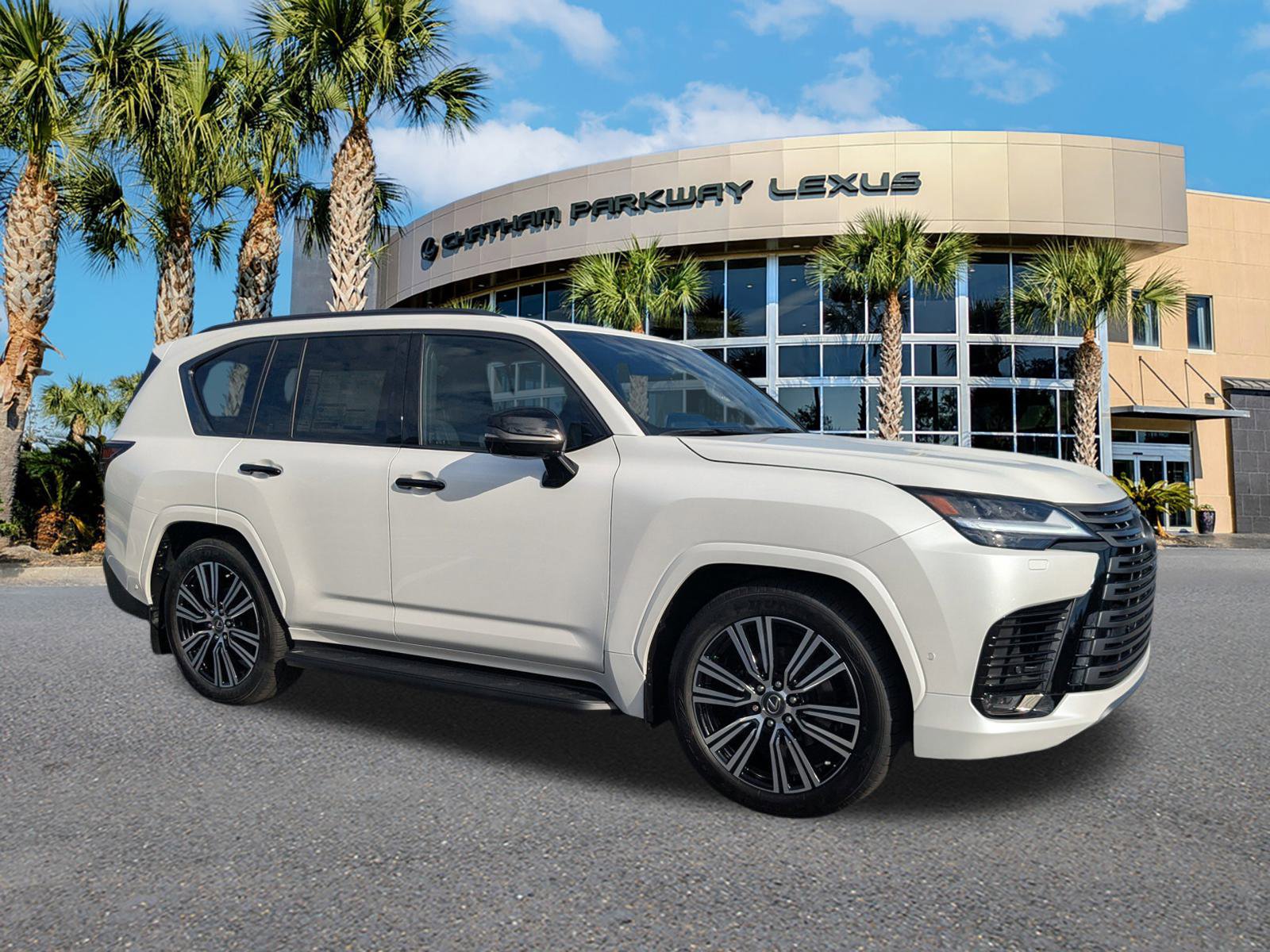 New 2025 Lexus LX 700h Luxury w/ Appearance Package image 2