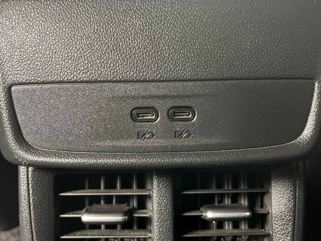Certified 2026 Chevrolet Equinox LT AWD/4WD image 12