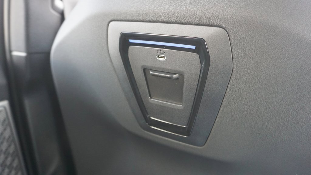 New 2026 BMW i5 eDrive40 image 15