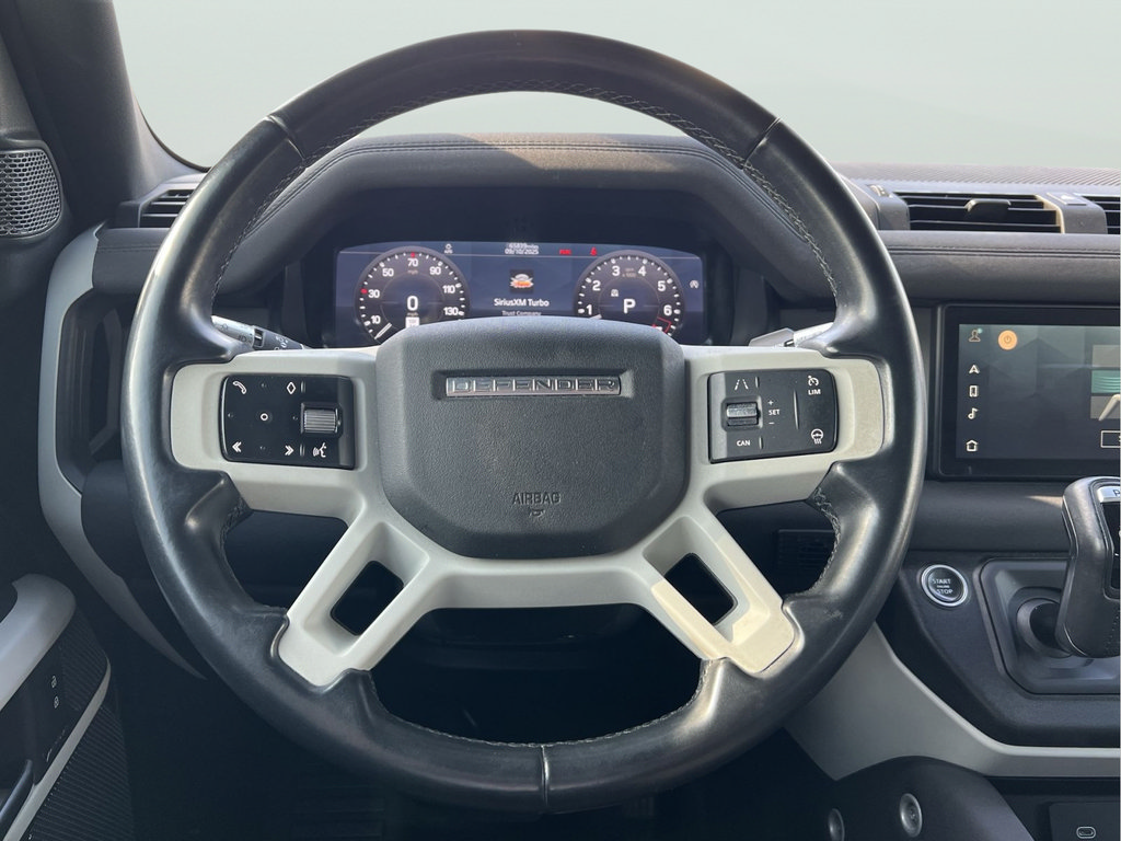 Used 2021 Land Rover Defender 110 SE AWD/4WD image 29