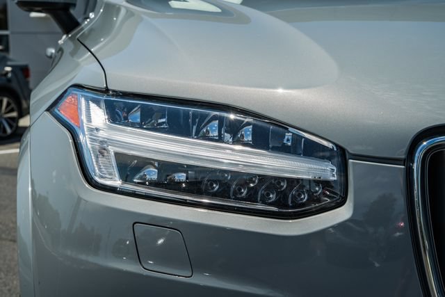 Certified 2024 Volvo XC90 T8 Plus w/ Protection Package Premier AWD/4WD image 13