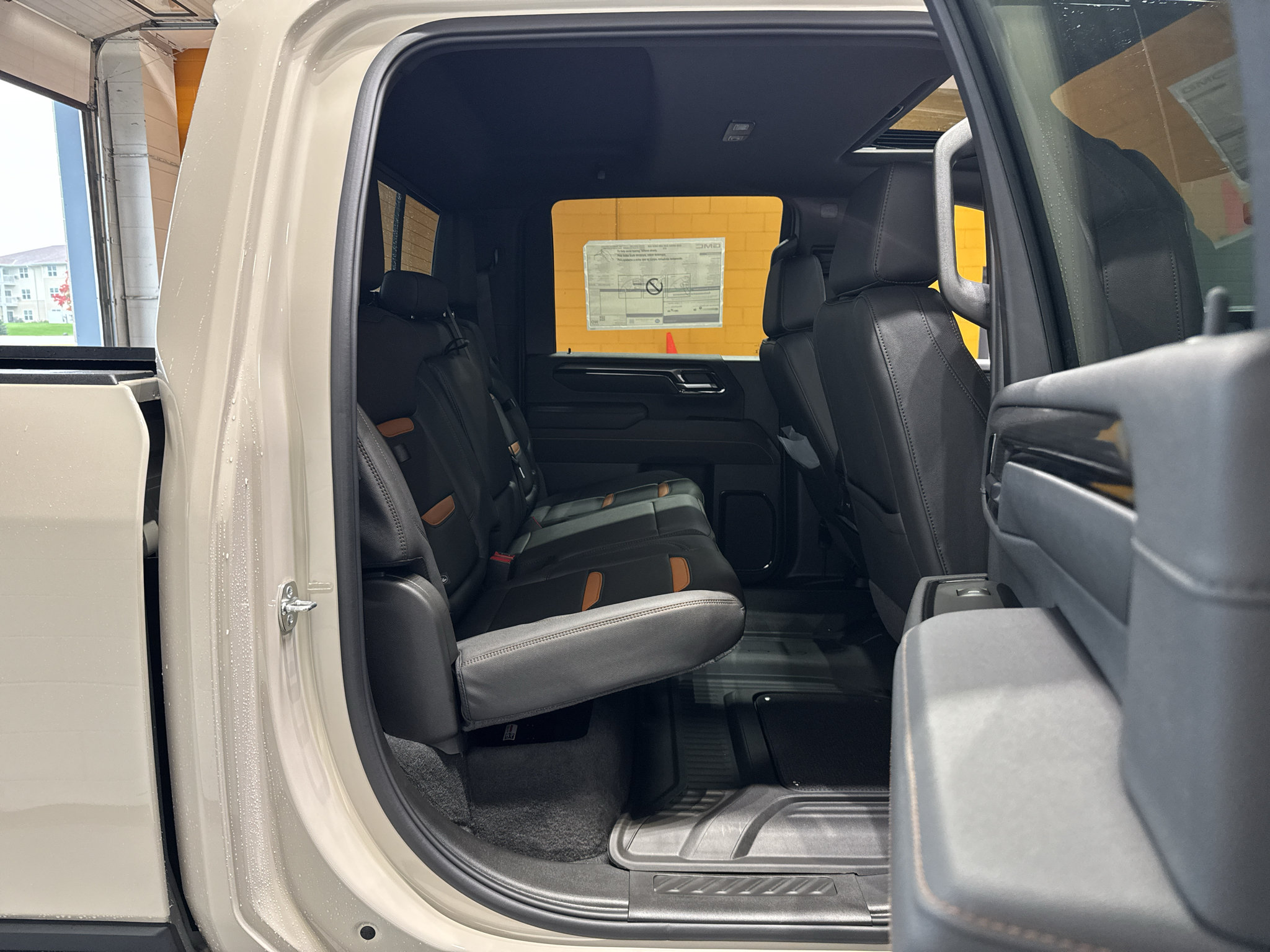 New 2026 GMC Sierra 2500 AT4 w/ AT4 Premium Plus Package AWD/4WD image 22