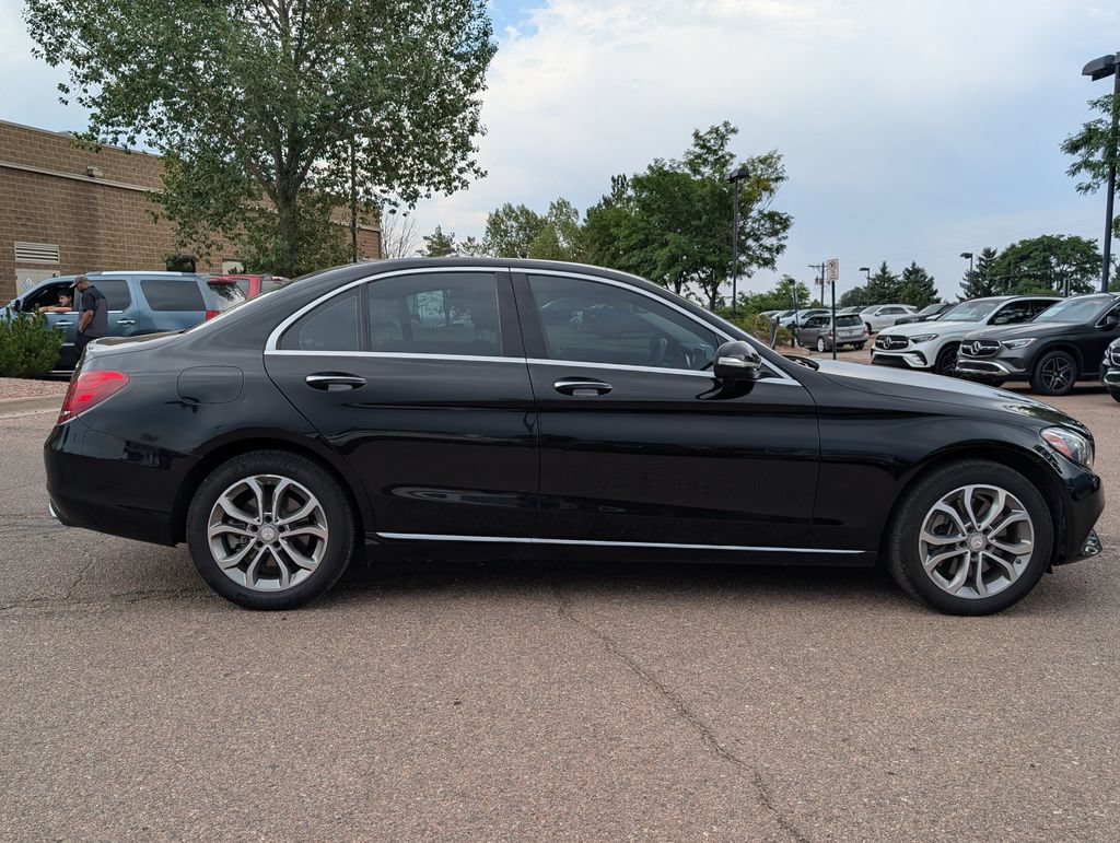 Used 2015 Mercedes-Benz C 300 4MATIC Sedan image 4