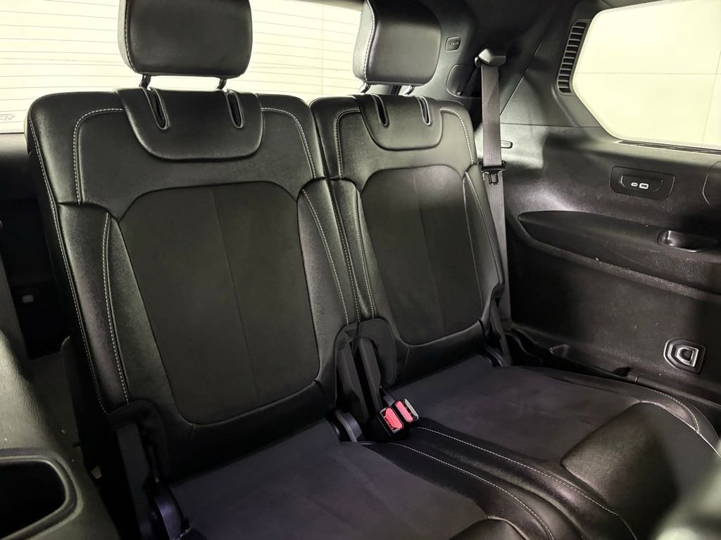 Used 2023 Jeep Grand Cherokee L Laredo AWD/4WD image 18