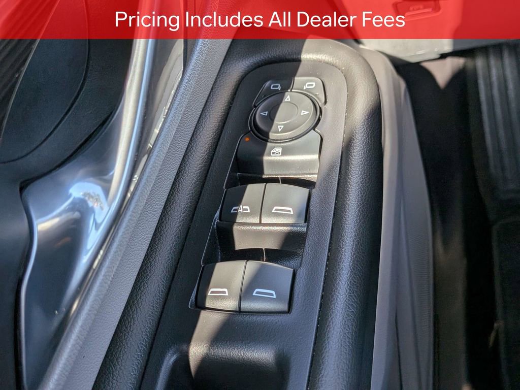 Used 2024 GMC Terrain SLE w/ Driver Convenience Package FWD image 26