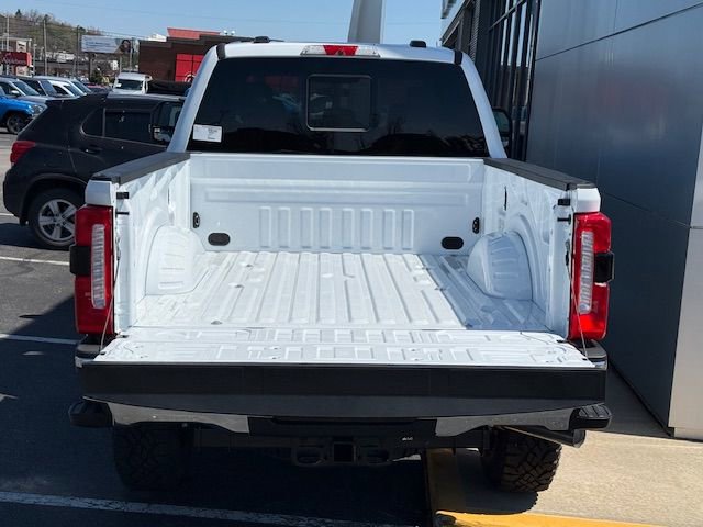 New 2025 Ford F350 XLT w/ Tremor Off-Road Package image 32