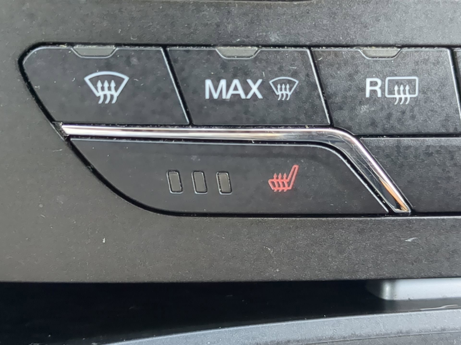 Certified 2017 Ford Edge SEL w/ Equipment Group 201A image 61