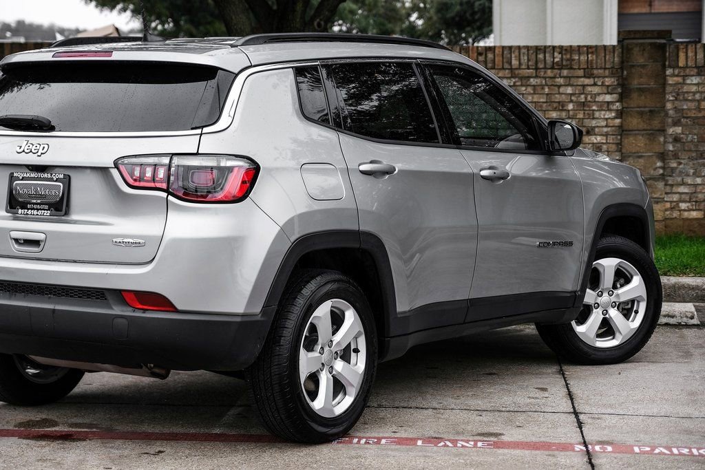 Used 2022 Jeep Compass Latitude image 17