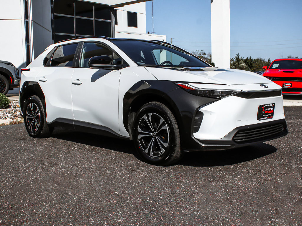 Used 2024 Toyota bZ4X AWD w/ Weather Package image 3