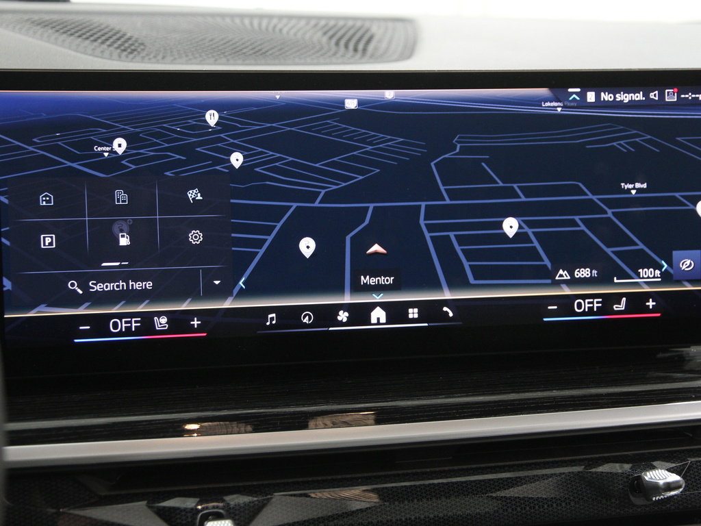 Certified 2024 BMW X5 xDrive50e w/ M Sport Package image 11