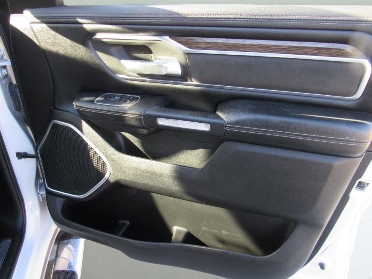 Used 2020 RAM 1500 Laramie image 38
