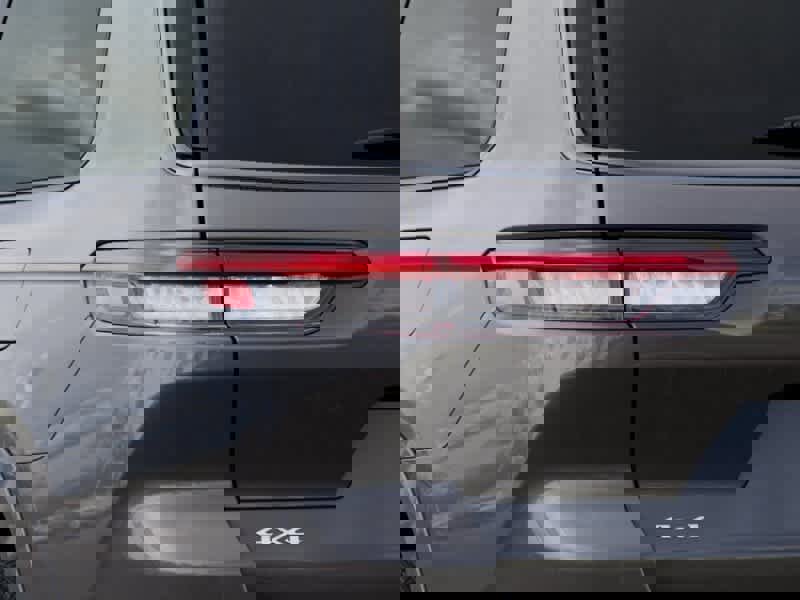 New 2026 Jeep Grand Cherokee L Limited image 9