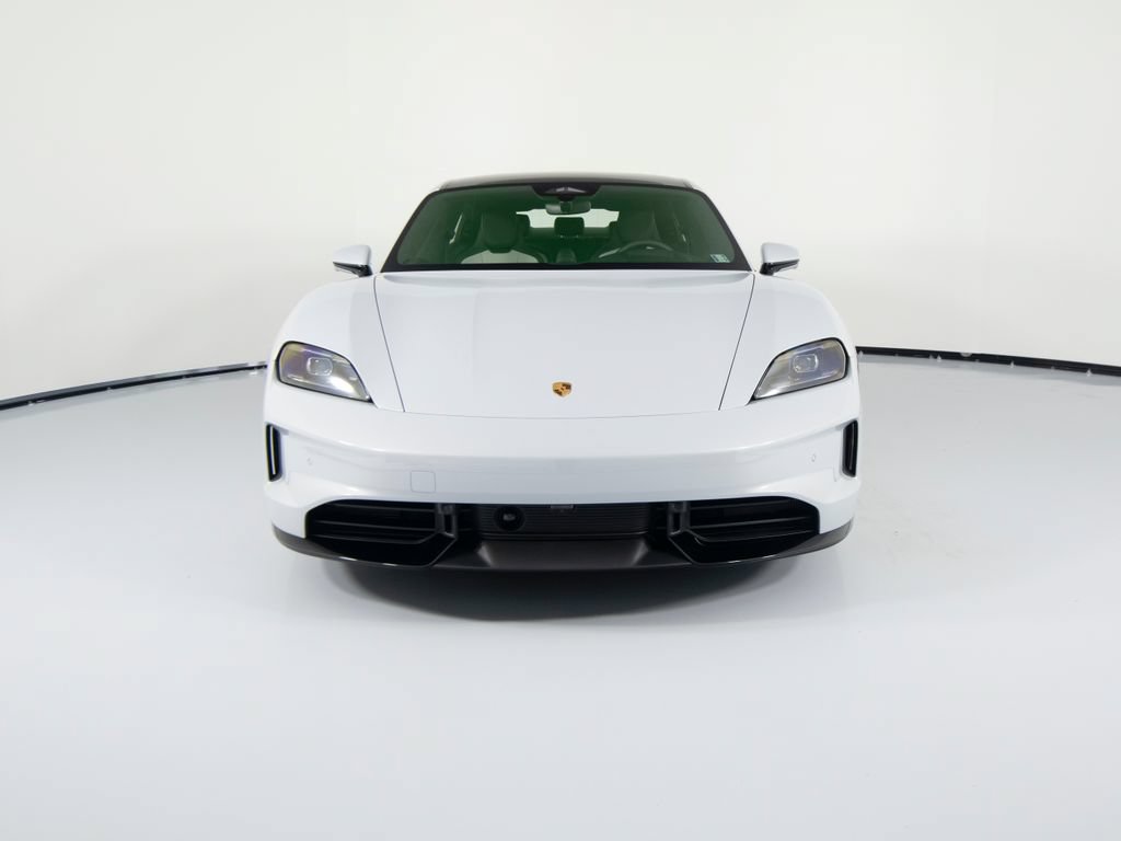 New 2026 Porsche Taycan GTS AWD/4WD image 13