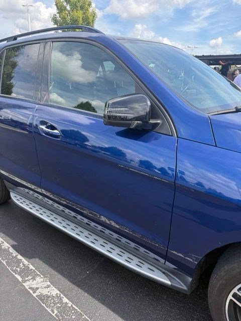 Used 2018 Mercedes-Benz GLE 350 4MATIC image 3