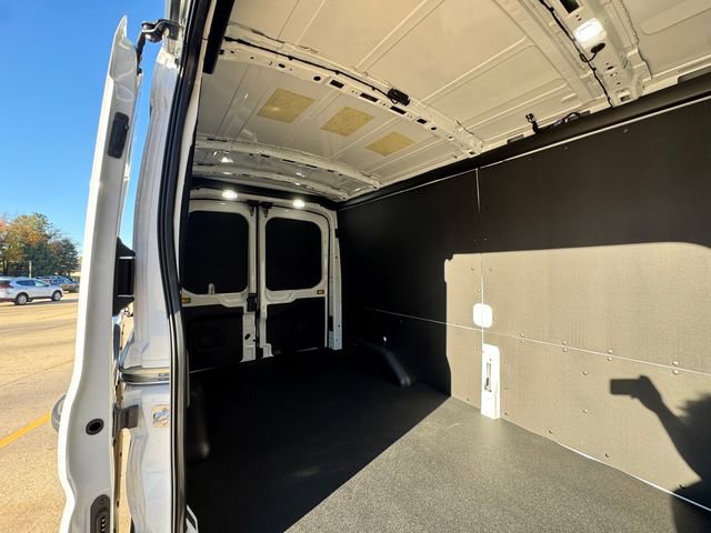 New 2026 Ford Transit 250 148 Medium Roof Extended AWD w/ Load Area Protection Package image 11