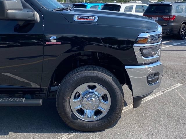 Used 2025 RAM 2500 Tradesman AWD/4WD image 10