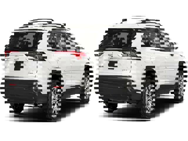 Used 2024 Toyota RAV4 XLE image 2