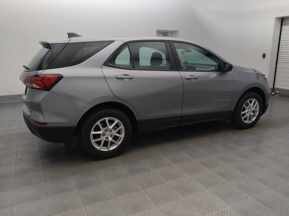 Used 2024 Chevrolet Equinox LS AWD/4WD image 10