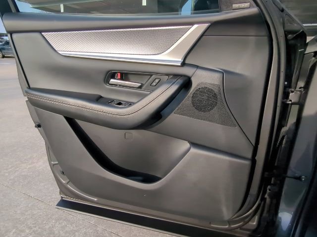 Used 2025 MAZDA CX-90 Plug-In Hybrid w/Premium Sport image 32