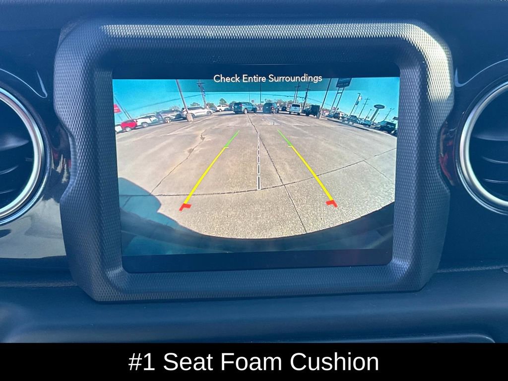 Used 2023 Jeep Wrangler Altitude image 28