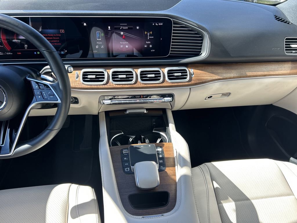 Used 2025 Mercedes-Benz GLE 350 4MATIC image 16