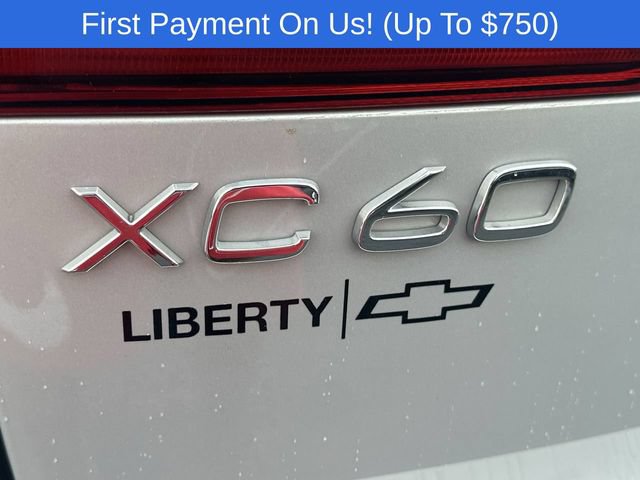 Used 2025 Volvo XC60 B5 Plus AWD/4WD image 32