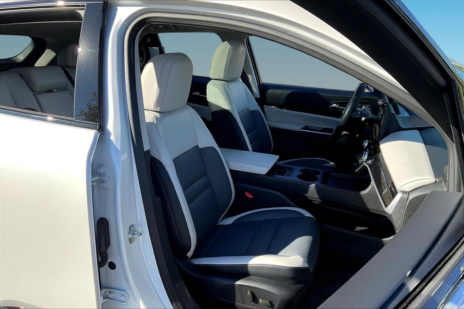 Used 2024 Honda Prologue Touring image 28