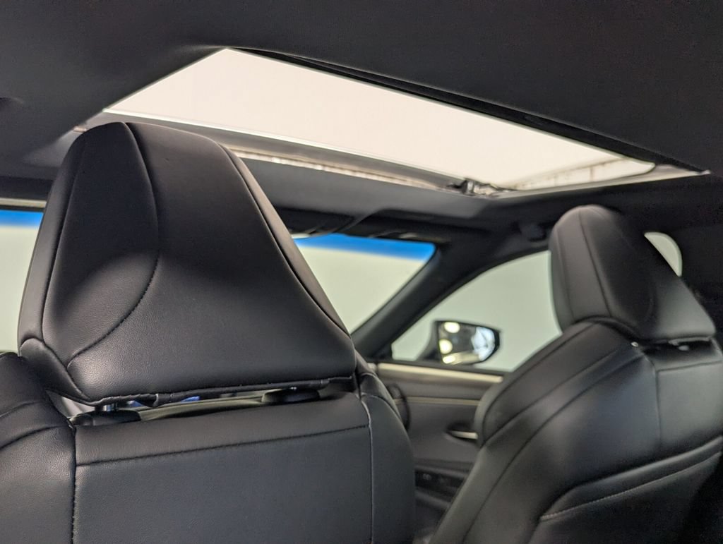 Used 2021 Lexus ES 350 F Sport w/ Accessory Package 2 FWD image 24