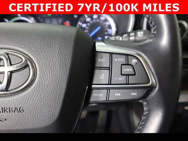 Used 2021 Toyota Highlander XLE image 25