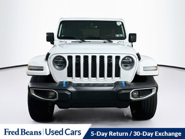 Used 2022 Jeep Wrangler Unlimited Sahara w/ Cold Weather Group AWD/4WD image 2