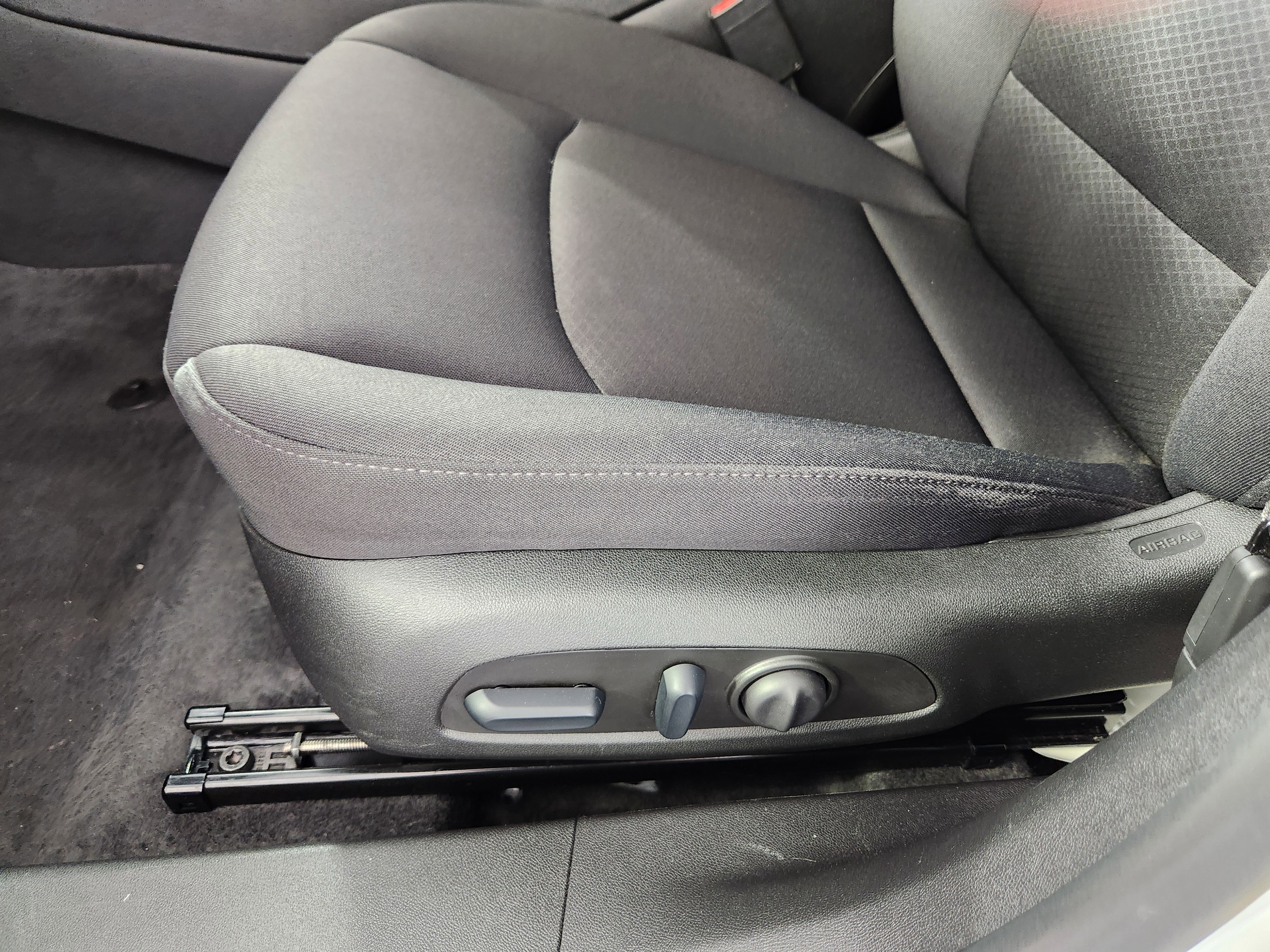 Used 2025 Chevrolet Malibu LT FWD image 13