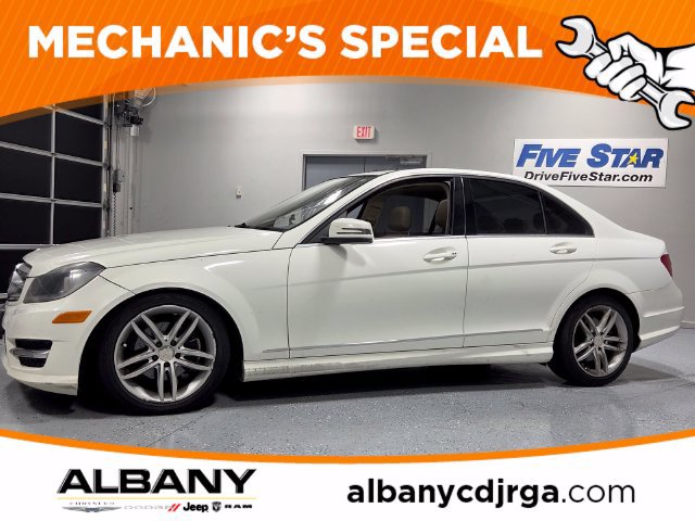 Used 2012 Mercedes-Benz C 300 4MATIC Sedan w/ Multimedia Pkg image 1