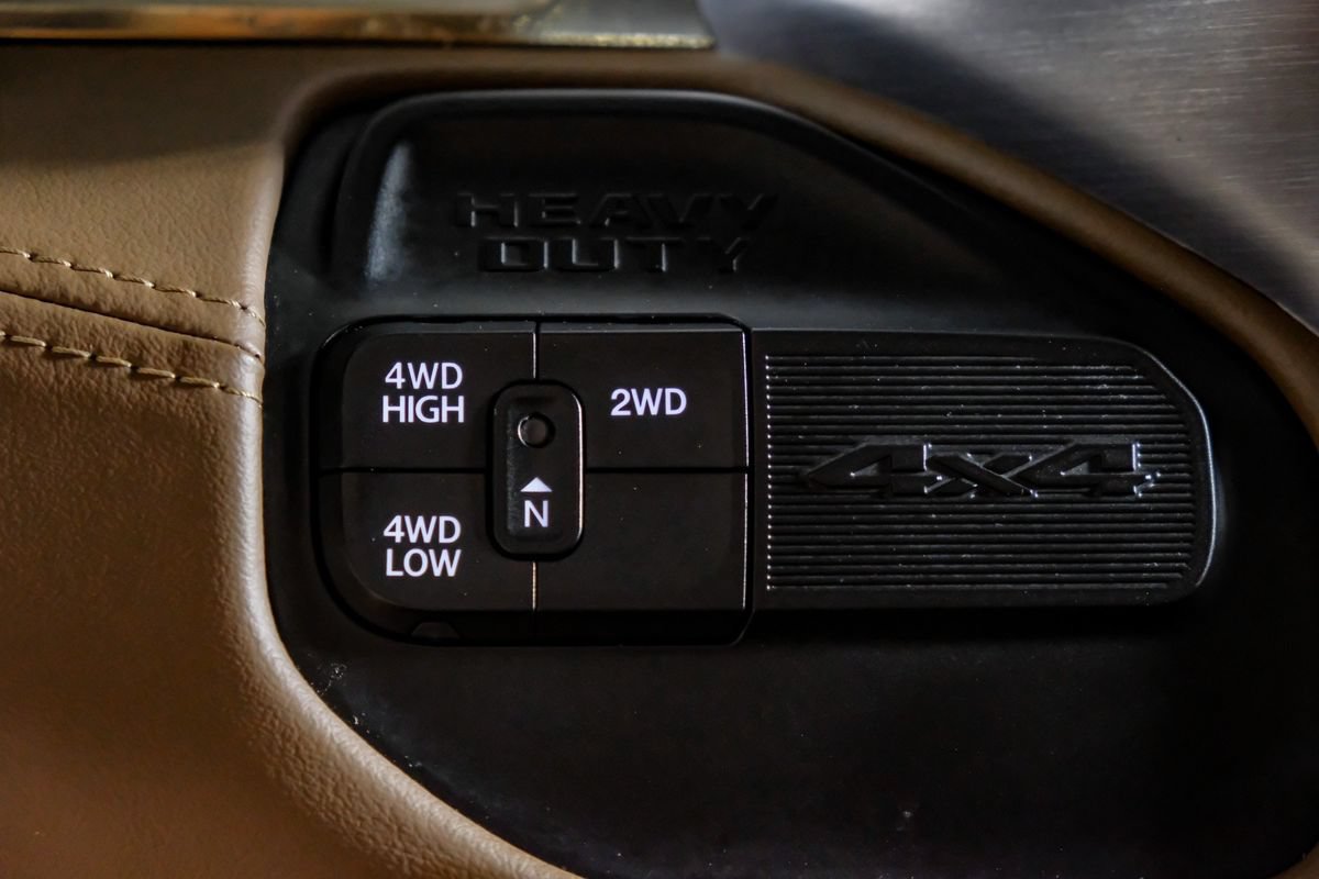 Used 2022 RAM 3500 Limited AWD/4WD image 24