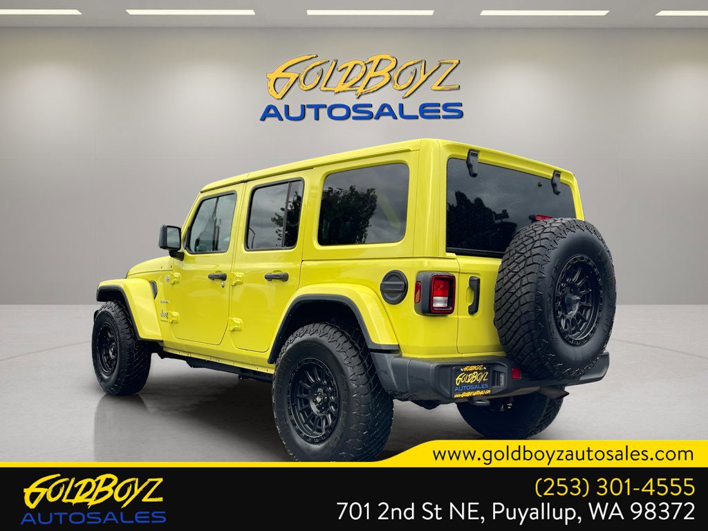 Used 2023 Jeep Wrangler Sahara AWD/4WD image 5
