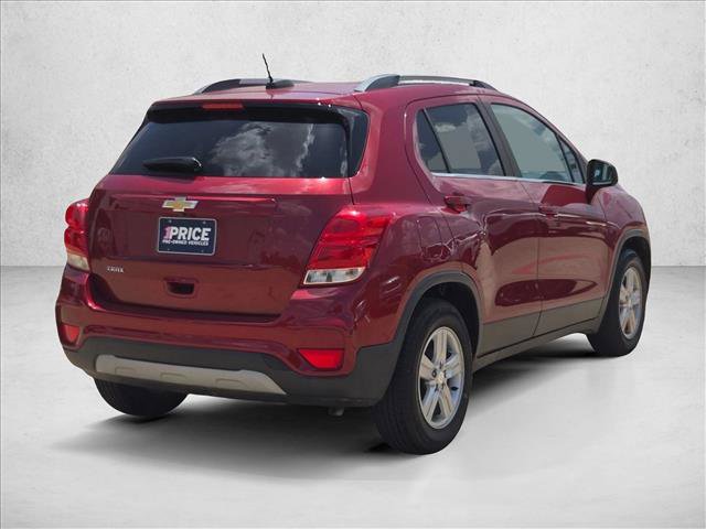 Used 2019 Chevrolet Trax LT w/ LPO, Cargo Package FWD image 5