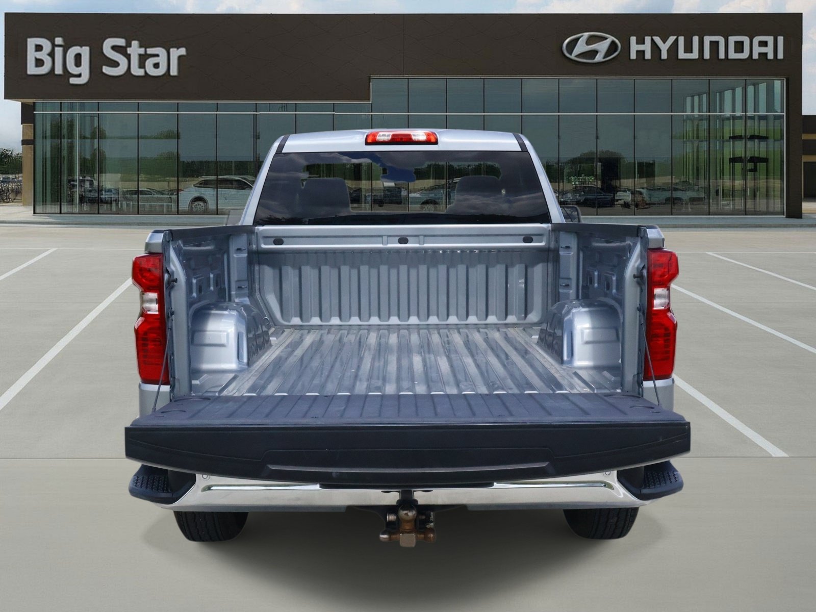 Used 2024 Chevrolet Silverado 1500 W/T w/ WT Value Package RWD image 8