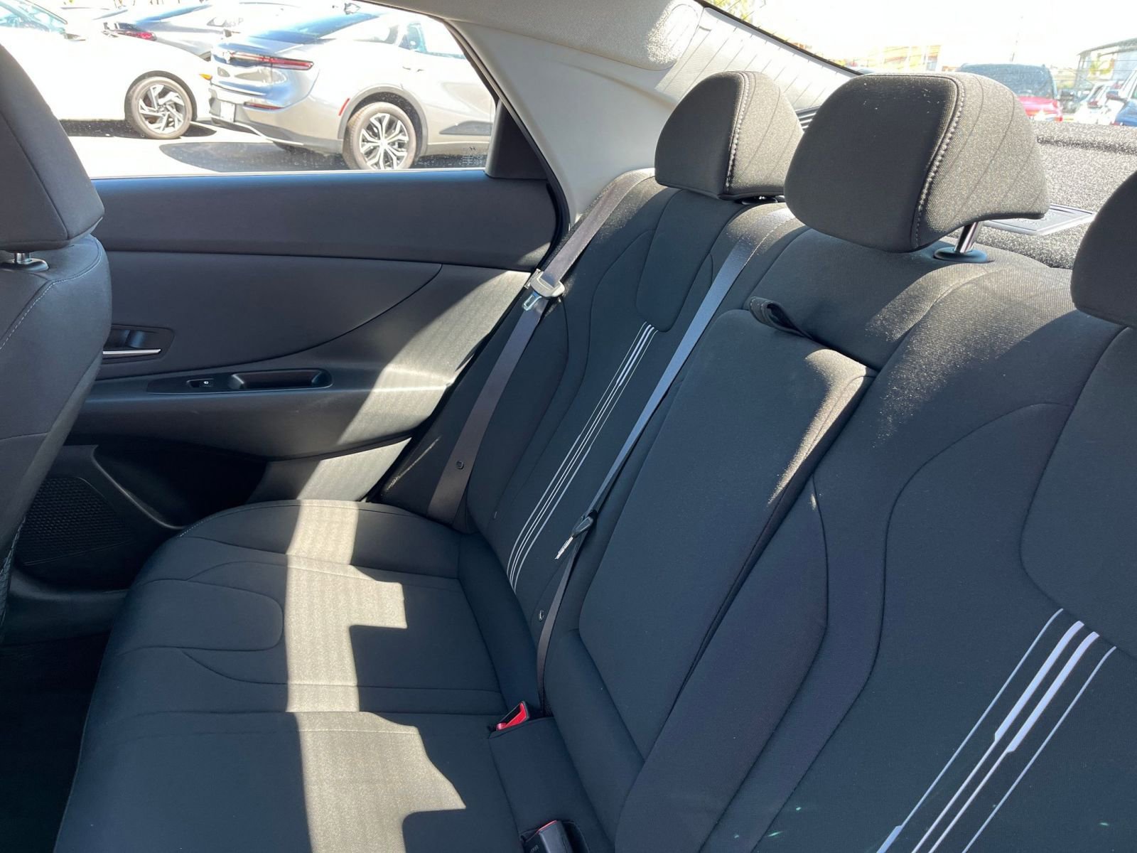 Used 2025 Hyundai Elantra SEL image 41