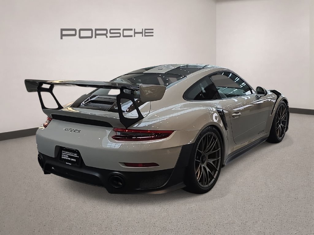 Certified 2018 Porsche 911 GT2 RS RWD image 7
