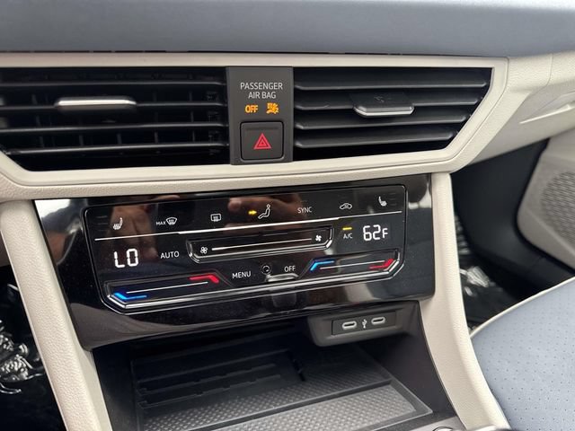 New 2026 Volkswagen Jetta SE FWD image 18