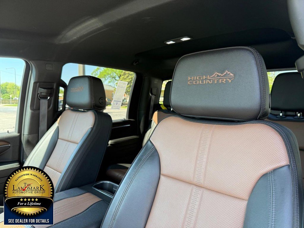 Used 2024 Chevrolet Silverado 3500 High Country w/ Z71 Off-Road Package AWD/4WD image 9