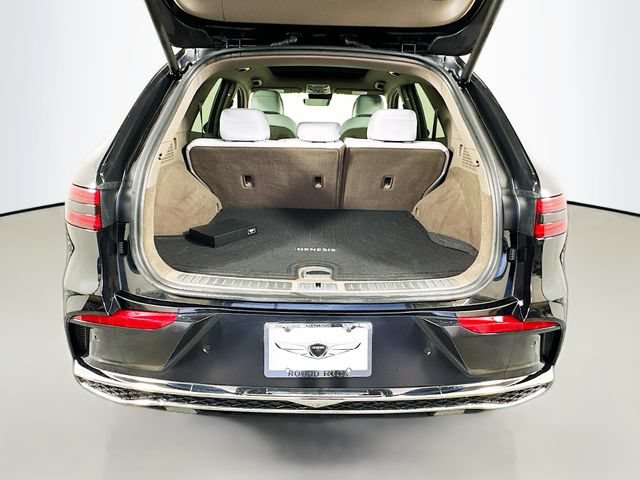Certified 2026 Genesis GV70 2.5T Advanced AWD/4WD image 28
